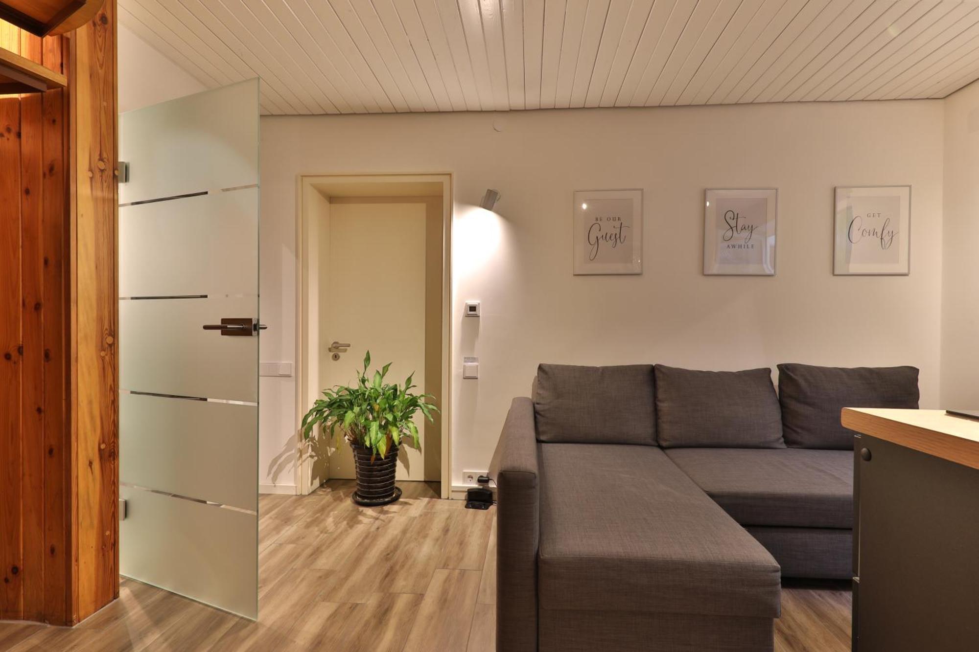Ferienwohnung Nahe A8 Augsburg Muenchen Ulm Герстхофен Экстерьер фото